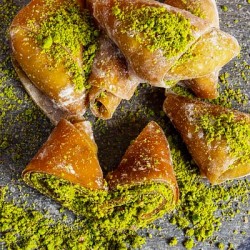 Fıstıklı Antep Muskası (1Kg)